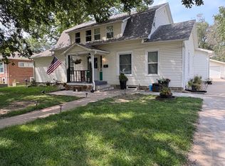 648 E 2nd St, Superior, NE 68978