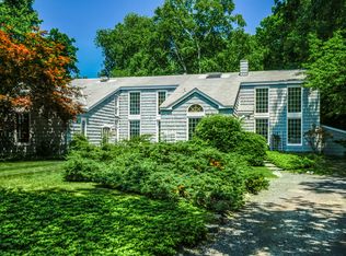 4 Kirby Ln N, Rye, NY 10580