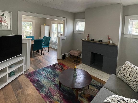4th image of 703 Fairwood Ave