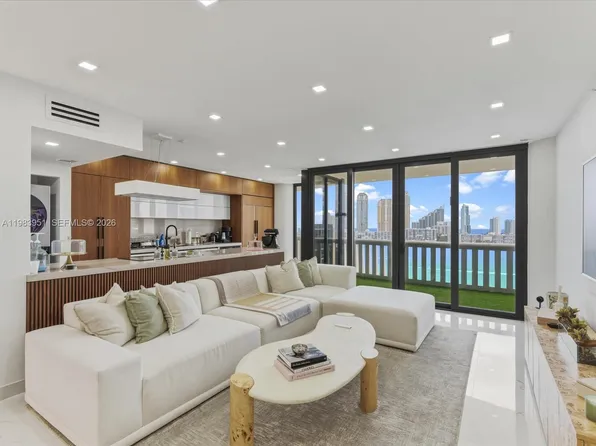 3000 Island Blvd APT 1501, Aventura, FL 33160