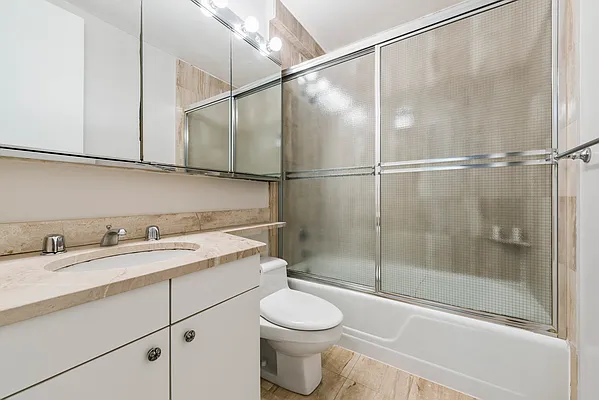 Rented by Douglas Elliman | media 4