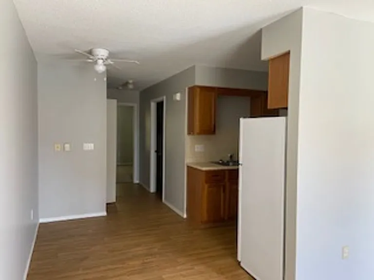 1301 E Harding Dr — Photo 20