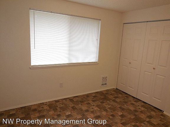 5th image of 1026 Cedar Ave APT D