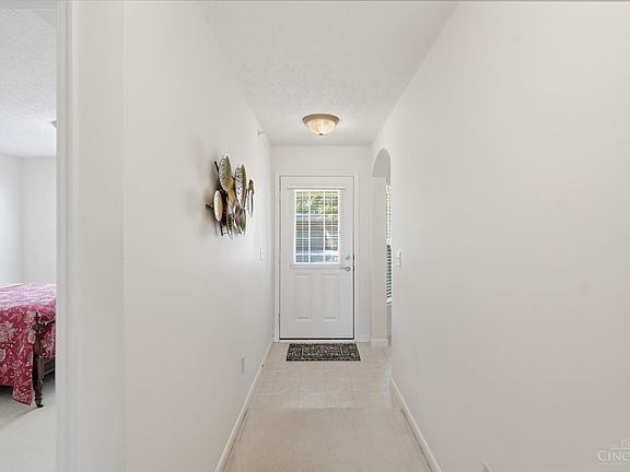 3rd image of 7154 English Dr