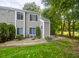 65 Nassau Dr #65, Springfield, MA 01129