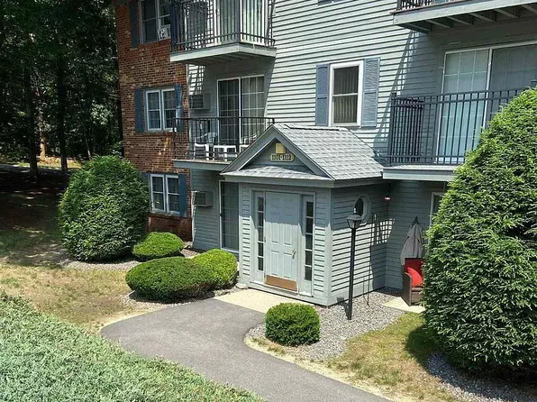 11 Saint James Pl, Nashua, NH