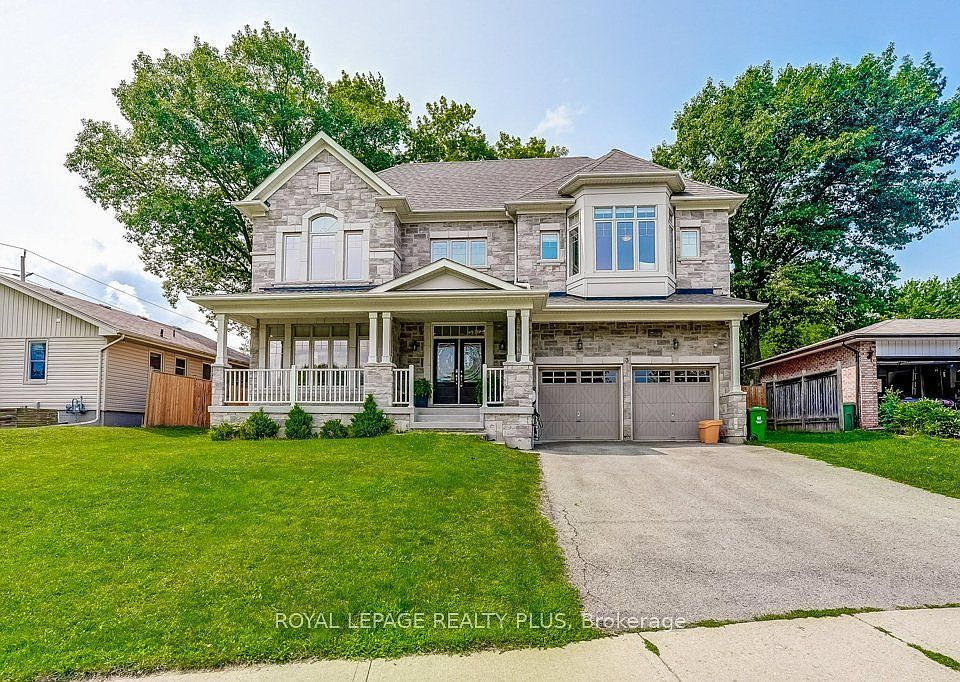 1st image of 3 Niska Dr