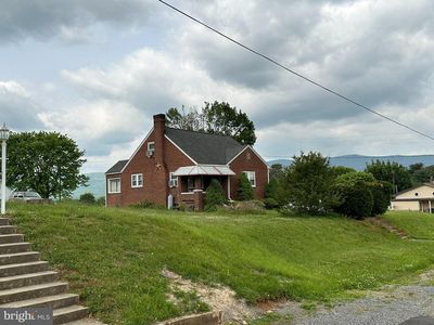 701 S 2nd St, Shenandoah, VA, 22849
