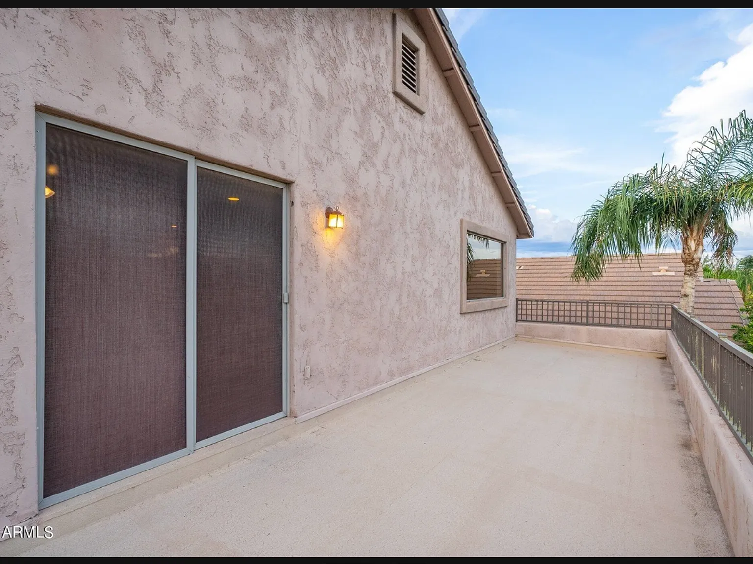 4 bed, 2548 sqft, $2,950 — Photo 3