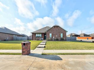 20722 Santa Fe Ave, Harrah, OK 73045