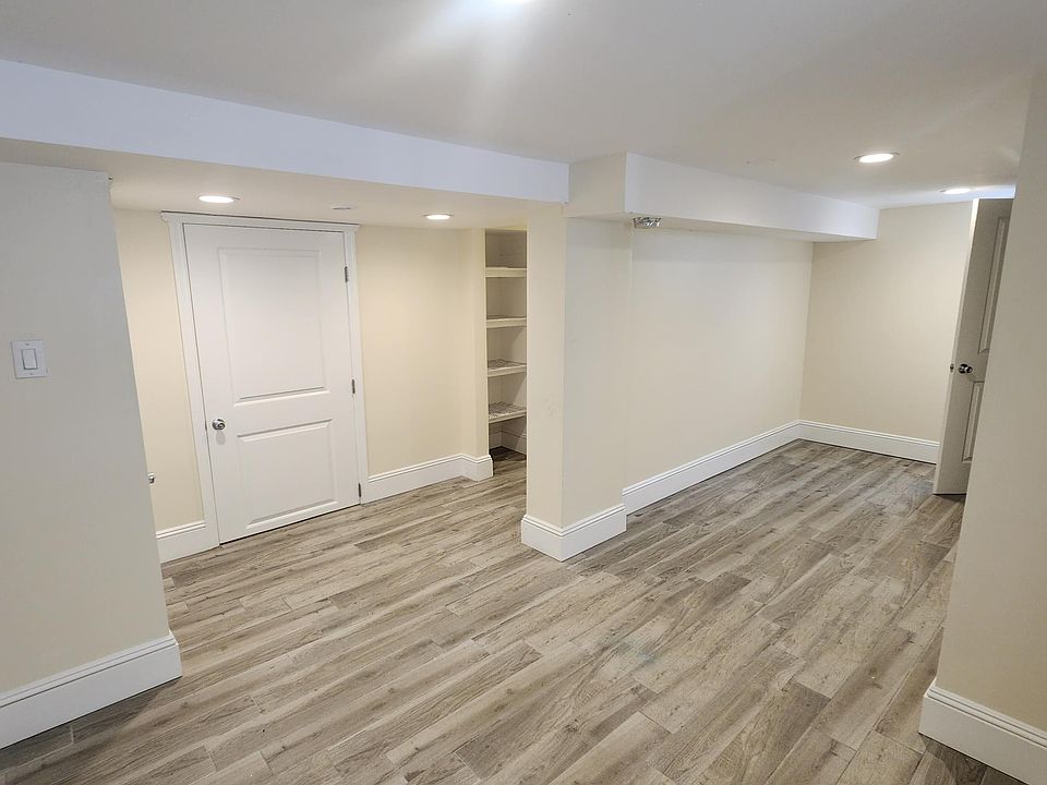 1st image of 101 Illinois Ave Floor 1