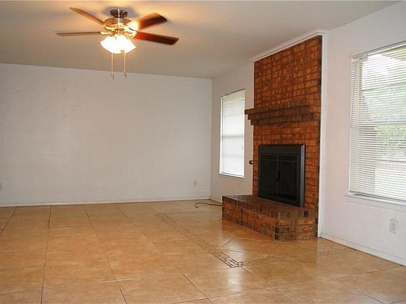 2nd image of 1860 Mike Hill Dr