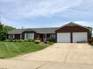 3546 E Crystal Valley Dr, Vincennes, IN 47591