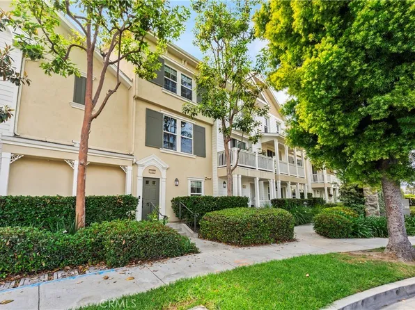 1123 Abelia, Irvine, CA 92606