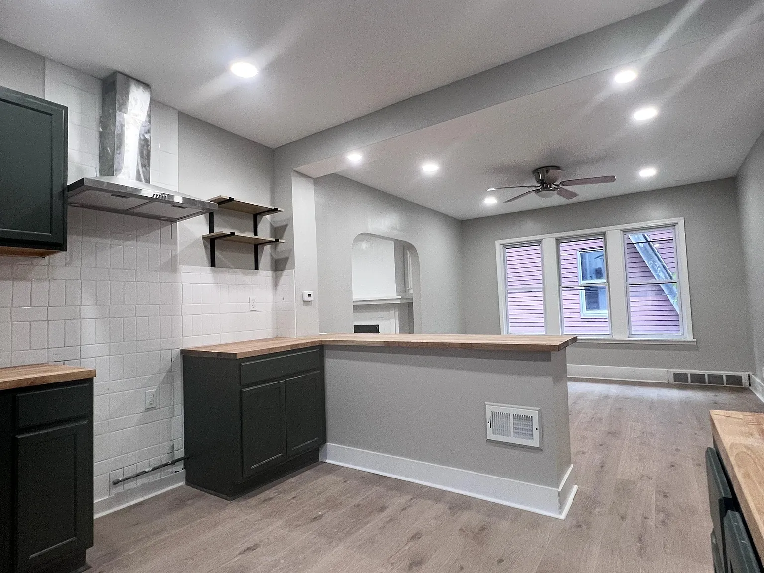 5133 Whitfield Street - Mi - Terminated — Photo 2