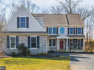 107 Kittanset Ct, Avondale, PA 19311