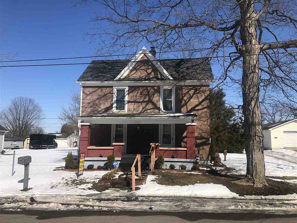 1st image of 1206 S M St