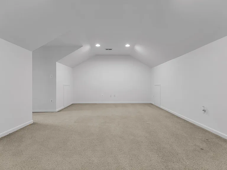 7 Patriot Hill Dr — Photo 35