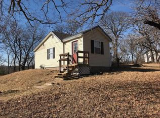 902 1/2 N Franklin Ave, Sand Springs, OK 74063