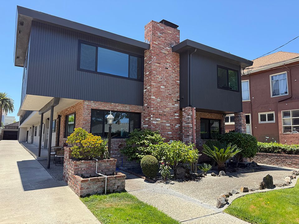 1st image of 2216 Santa Clara Ave #G