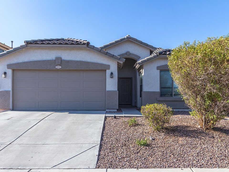 1st image of 952 N 168th Dr