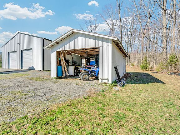 2nd image of 127 Curtis Norrod Rd