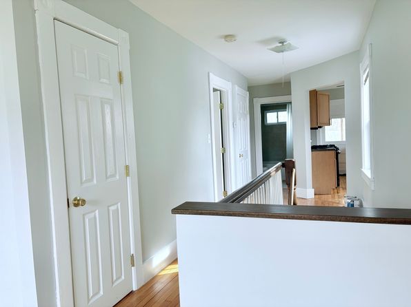 (undisclosed Address), Greenfield, MA 01301