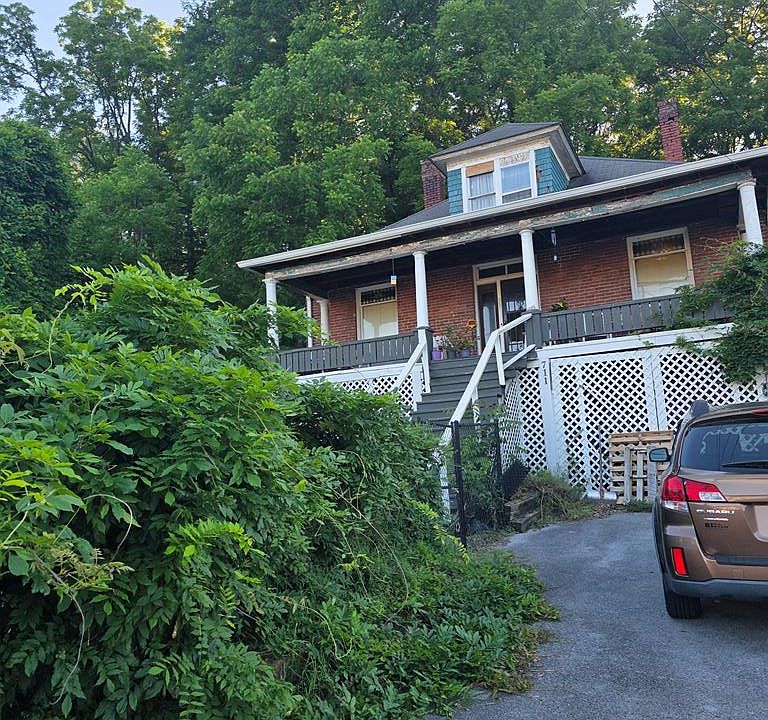 1st image of 711 Virginia Ave