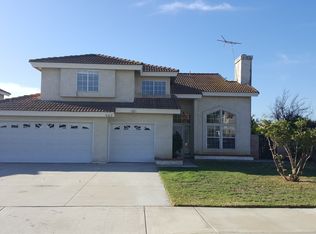 949 Garnet St, Pomona, CA 91766