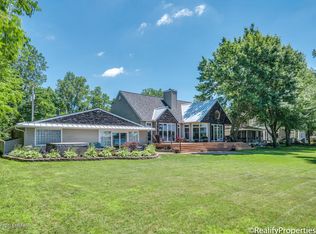 7149 Wildermere Dr NE, Rockford, MI 49341