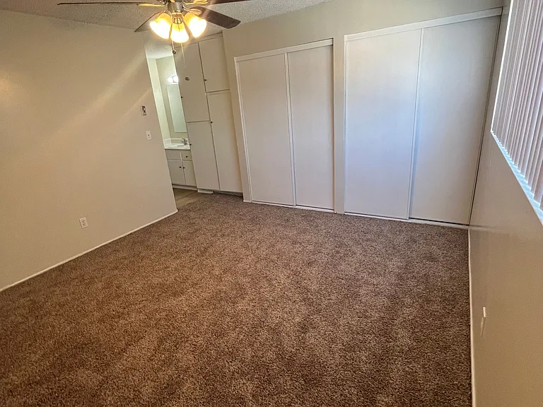 VILLA SANTA FE APARTMENTS — Photo 17