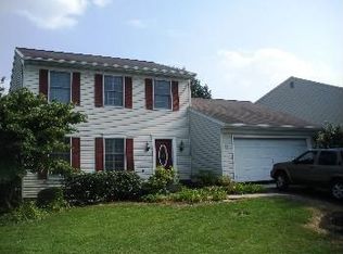 862 Parkside Ln, Lancaster, PA 17601