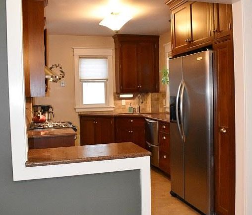 5th image of 971 E State St