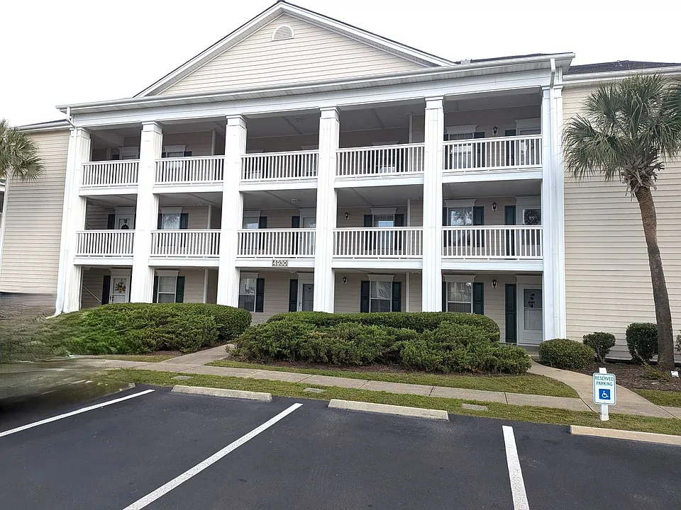 4930 Windsor Green Way #302
