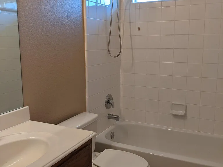 8620 Boulder River Trl — Photo 3