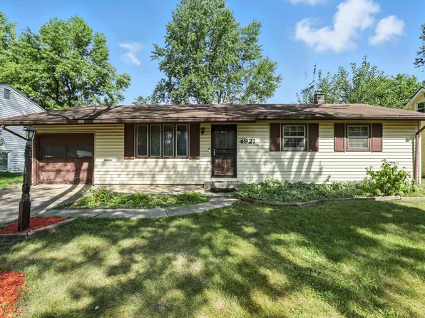 4921 Devonshire Dr, Fort Wayne, IN 46806
