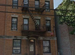 215 64th St APT 2, West New York, NJ 07093