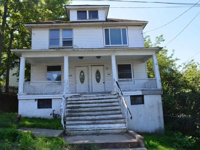 1001 Vine St, Hanover Township, PA, 18706