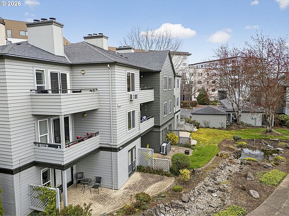 2nd image of 4970 S Landing Dr Unit 304