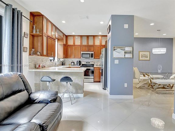 4th image of 3490 W 92nd Pl #3490
