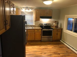 93 William St, Manchester, NH 03102