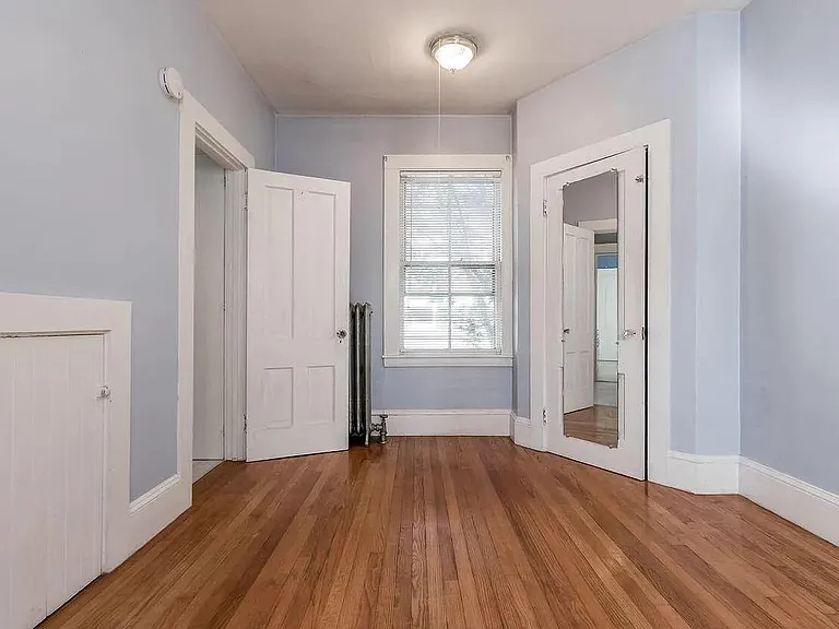 24 Lamb St #1 — Photo 7