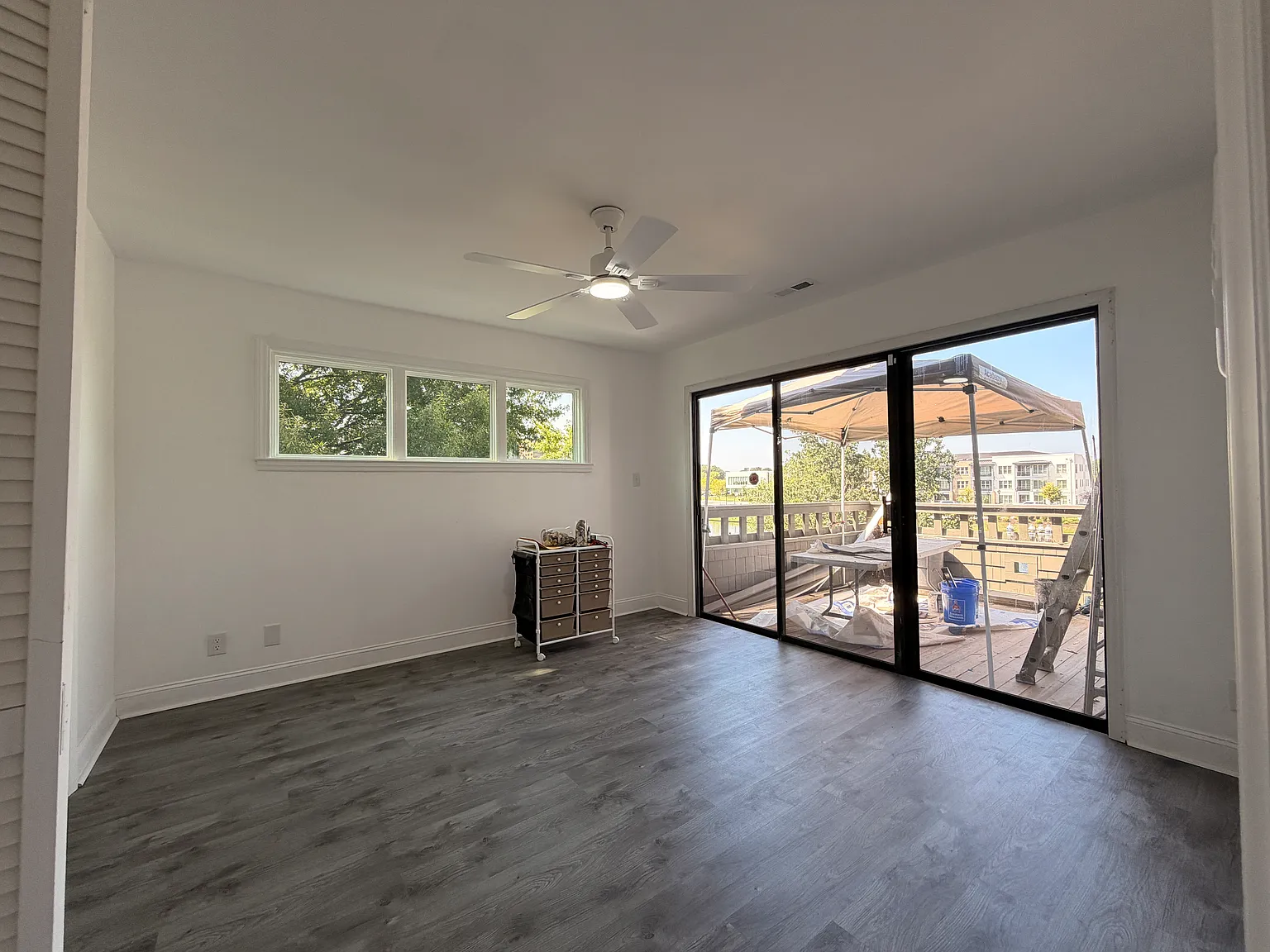 3 bed, 1317 sqft, $1,975 — Photo 3
