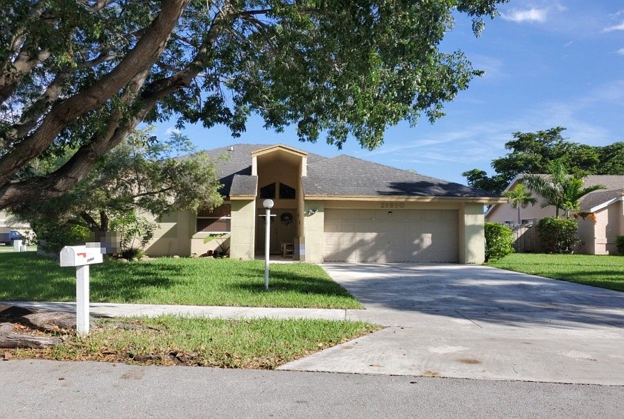 1st image of 21910 SW 98th Ave