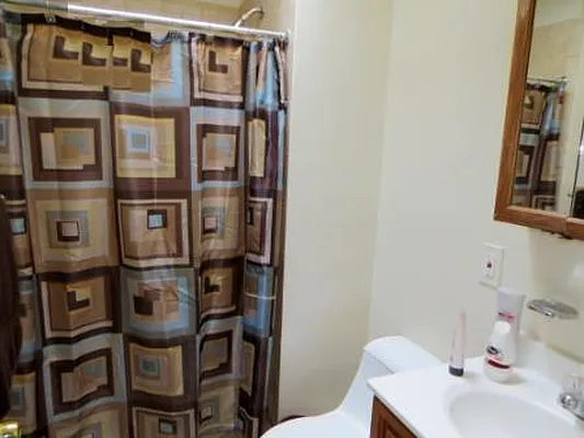 Rented by Capri Jet Realty Corp | media 16