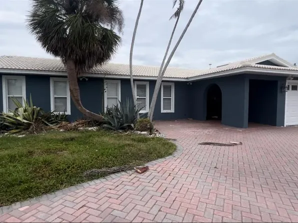 1381 49th Ave NE, Saint Petersburg, FL 33703