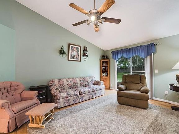 4th image of 1172 Laura St