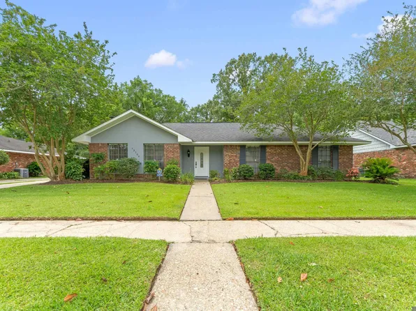 13706 Damon Dr, Baton Rouge, LA 70816