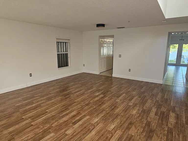 3878 Sunset Cove Dr — Photo 8