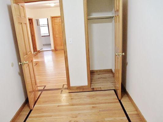5th image of 25-40 32nd St #2CC